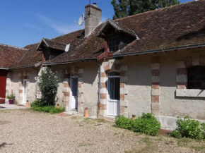 Séjour Bucolique en Sologne: Gîte de Plain-Pied avec Étangs et à Proximité des Châteaux de la Loire - FR-1-491-354